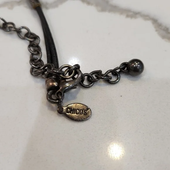 Signed Chicos Pendant Statement Necklace On Stationed Cord - Picture 7 of 7